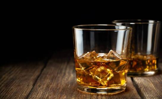 Organizacja wieczorów tematycznych z degustacją whisky