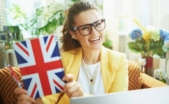 Jak tłumaczenia przysięgłe online ułatwiają życie przedsiębiorcom?