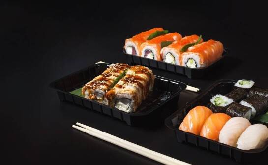 Sushi na wynos – jak dostawa wpływa na jakość i smak potraw?