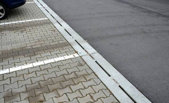 Krawężniki drogowe w kontekście planowania urbanistycznego