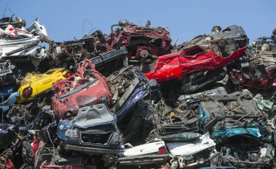Rola auto złomu w legalnym złomowaniu pojazdów