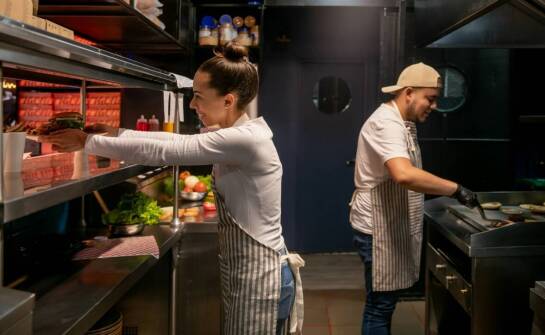 Hurtownia spożywcza a rozwój restauracji: kluczowe aspekty współpracy