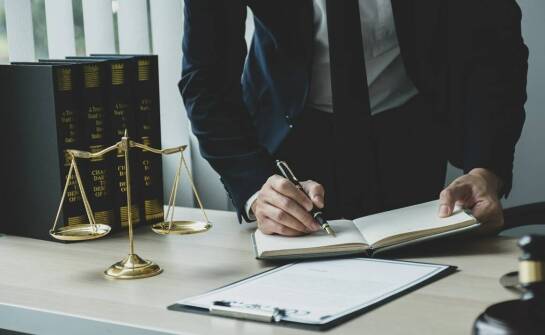 Ochrona praw dziecka w kontekście prawa rodzinnego: rola adwokata