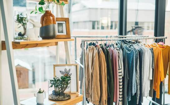 Wpływ ekologicznych materiałów na produkcję opakowań kosmetycznych