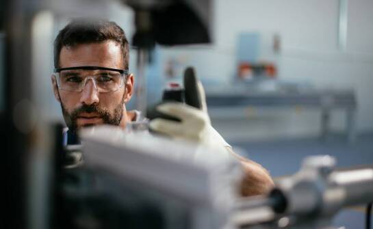 Jak optymalizować koszty dzięki regeneracji wierteł koronowych?