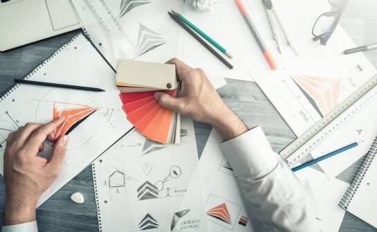 Jakie są najlepsze praktyki w projektowaniu opakowań dla michałków reklamowych?