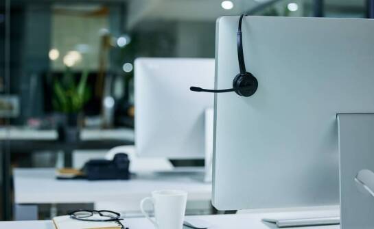Wpływ technologii na rozwój kariery tłumacza symultanicznego