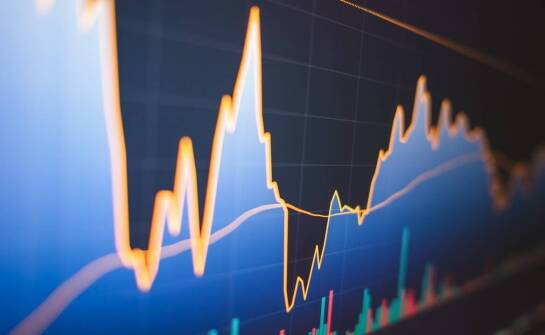 Rola programowania w MQL4 i MQL5 w optymalizacji strategii handlowych