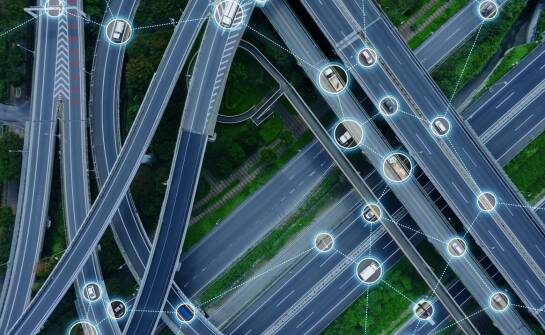 Jak dostępność komunikacji miejskiej wpływa na wartość nieruchomości?