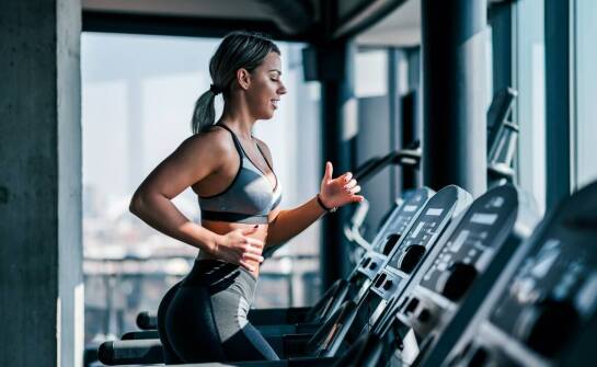 Krakowskie hotele z centrum fitness: korzyści dla gości biznesowych