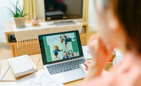 Kursy języka norweskiego online – zalety i wyzwania tej formy edukacji