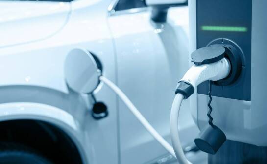Zasady instalacji domowej ładowarki do samochodów elektrycznych – co musisz wiedzieć?