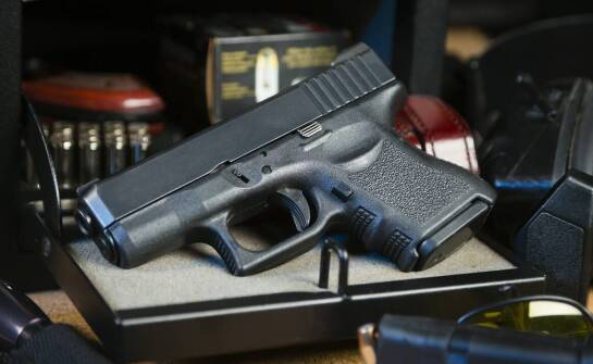 Dlaczego asg glock 18 to popularny wybór wśród graczy airsoftowych?