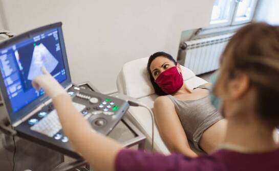 Czy USG piersi jest bezpieczne dla kobiet w ciąży?