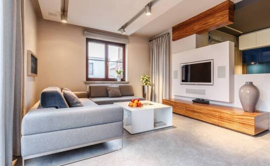 Jak wykorzystać nowoczesne technologie do personalizacji doświadczeń w domowym kinie?