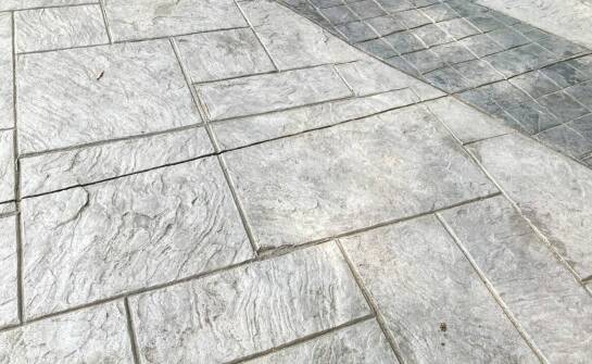 Innowacyjne technologie produkcji kostki brukowej imitującej kamień