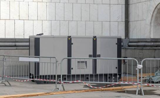 Jakie są najważniejsze cechy wynajmowanego agregatu prądotwórczego 15 kW?