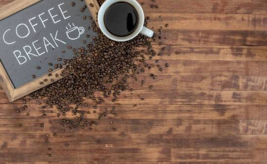 Jak kawa ziarnista Costa Coffee zdobywa pozytywne opinie klientów?