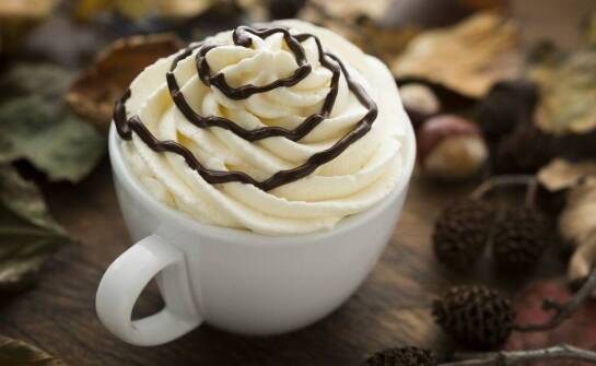 Jak kawa dallmayr crema wpływa na smak cappuccino?