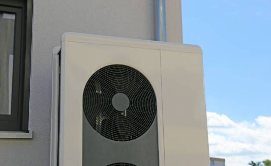 Czy zakup używanej pompy ciepła to dobra decyzja dla Twojego domu?