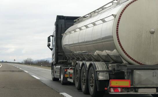 Jakie technologie wspierają transport oleju opałowego do klientów?
