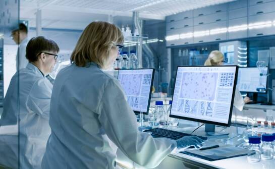 Jak projekty badawcze w genomice przyczyniają się do postępów w diagnostyce medycznej?