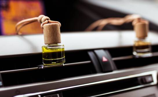 Woher stammen die Autodüfte Poppy?