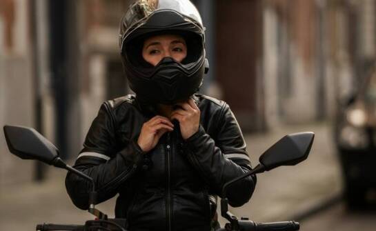 Jak wybrać odpowiednie wyposażenie ochronne do jazdy na 550 quad?