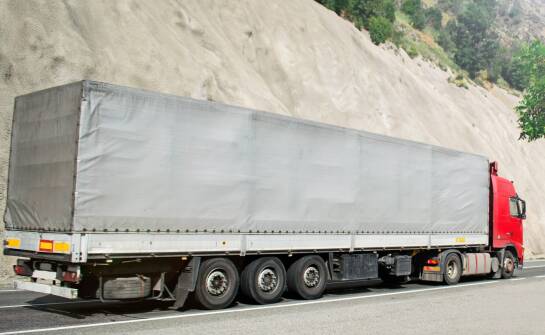 Haben Autovorhänge Einfluss auf die Fahrsicherheit und Sichtbarkeit?