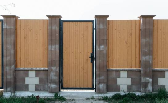 Die Bedeutung der Farbgestaltung beim Design von Doppelstabmattenzäunen
