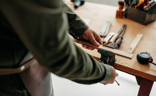 Przewodnik po konserwacji i serwisowaniu imadeł – kluczowe wskazówki