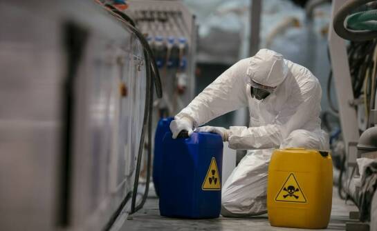 Jak oznakowanie wpływa na skuteczność transportu materiałów niebezpiecznych?