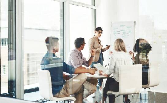 Efektywne planowanie czasu dzięki szkoleniom z kompetencji miękkich