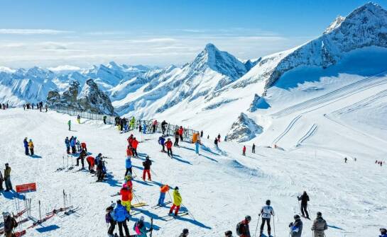 Wyjazdy narciarskie dla seniorów do ski amadé – co uwzględnić w planie?