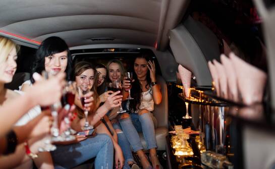 Wynajem Dance Busa na urodziny: co warto wiedzieć przed rezerwacją?