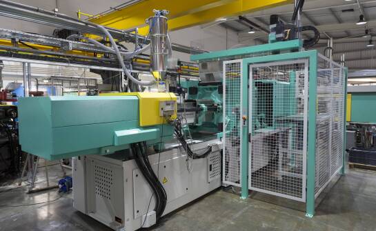 Vorteile hydraulischer Spritzgießmaschinen von WITTMANN-BATTENFELD
