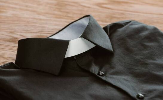 The Significance of Cassocks in Liturgical Tradition: History and Symbolism