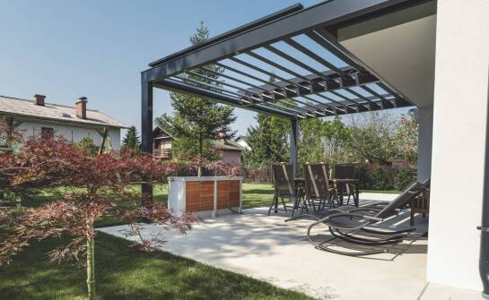 Pergola ze składanym dachem – idealne rozwiązanie na każdą pogodę