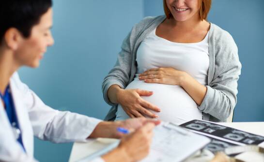 Prywatna opieka położnicza – co oferują współczesne kliniki?