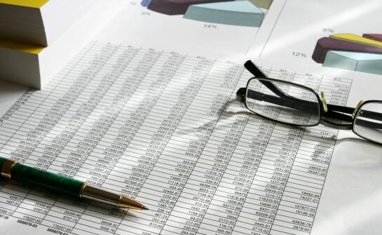 Kosztorys a rzeczywiste koszty budowy: Jak je porównać?