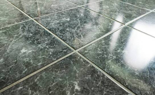 Jak żywice posadzkowe mogą poprawić higienę i łatwość utrzymania czystości podłóg?