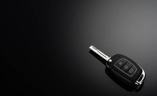 Jakie innowacje wprowadzają producenci obudów na kluczyki samochodowe?