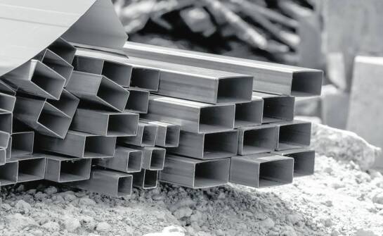 Koszty vs jakość – na co zwrócić uwagę przy zakupie ogrodzeń?