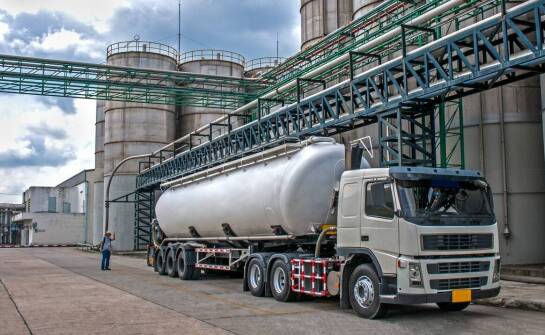What are the key features of diesel tanks available for sale?