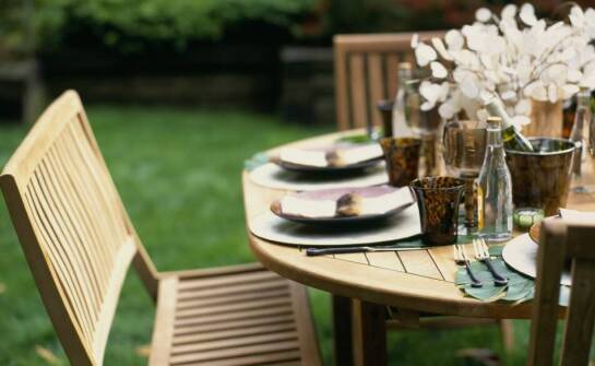 Duże huśtawki ogrodowe a zrównoważony rozwój – ekologiczne rozwiązania