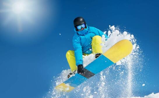 Jak dopasować spodnie snowboardowe do reszty stroju narciarskiego?
