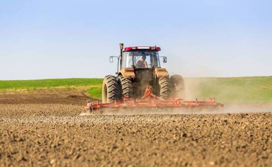 Terrano fx kultywator – przegląd najważniejszych funkcji i zastosowań