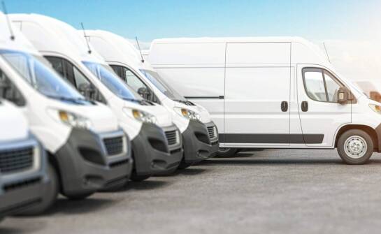 System door-to-door w transporcie aut z Anglii - co warto wiedzieć?
