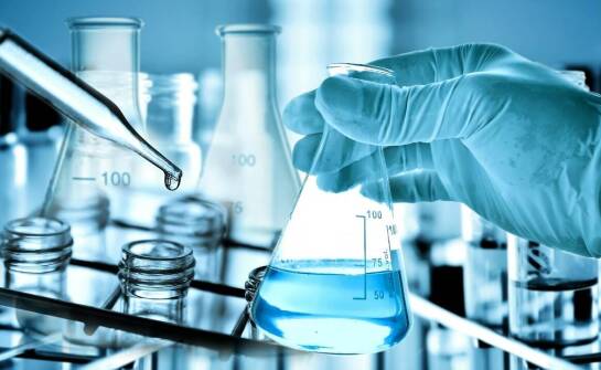 Wpływ jakości oligomerów na efektywność produkcji chemicznej