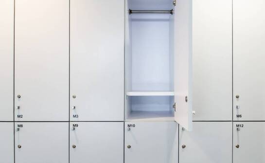 Schließfächer für Umkleidekabinen: Welche Lösungen bieten Sicherheit?